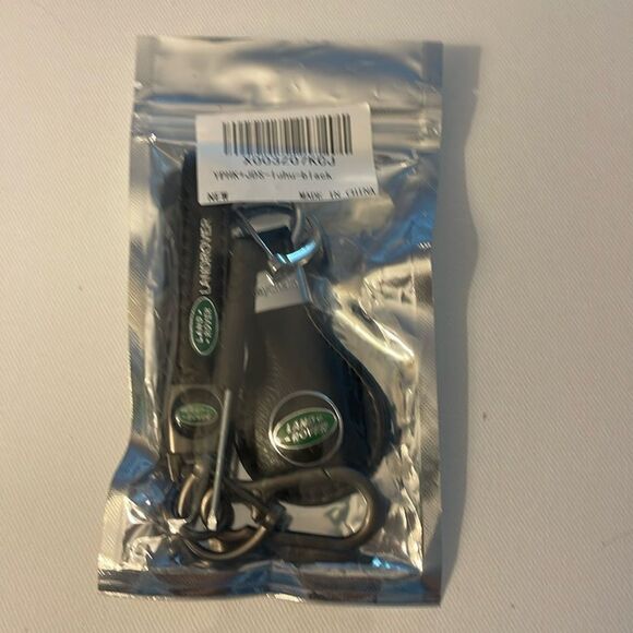 Land Rover Key Fob Keychain in Black Leather with Logo Set of 2 NWT - Picture 4 of 4